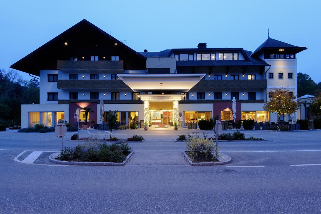 Seminarhotel Lengbachhof Gmbh Altlengbach Exteriör bild
