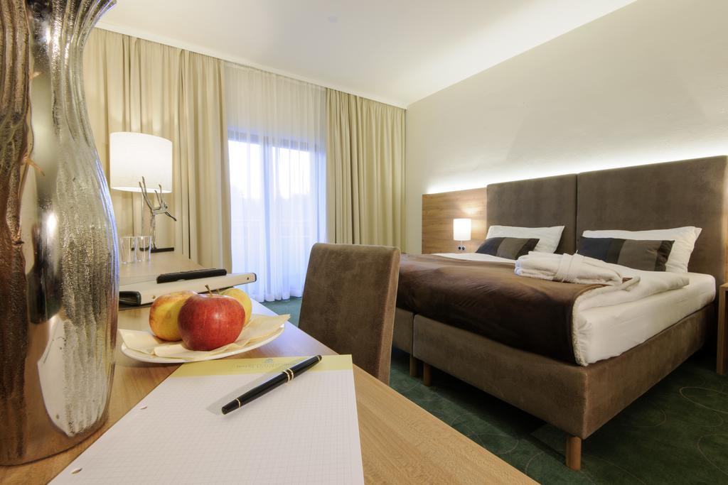 Seminarhotel Lengbachhof Gmbh Altlengbach Exteriör bild