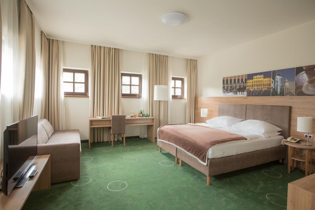 Seminarhotel Lengbachhof Gmbh Altlengbach Exteriör bild